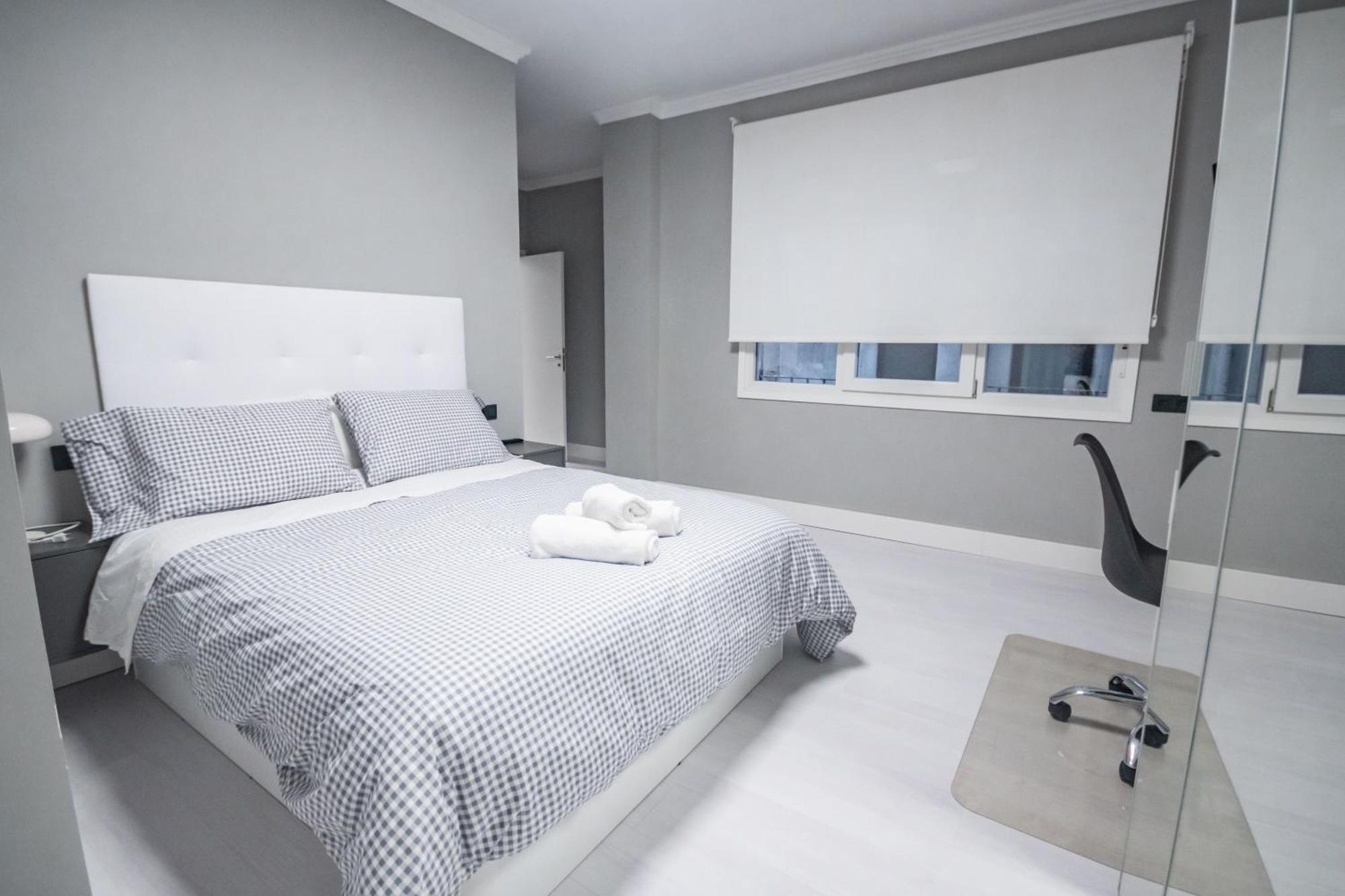 Gran Apartamento 6 Suites Bilbao Center Exteriör bild