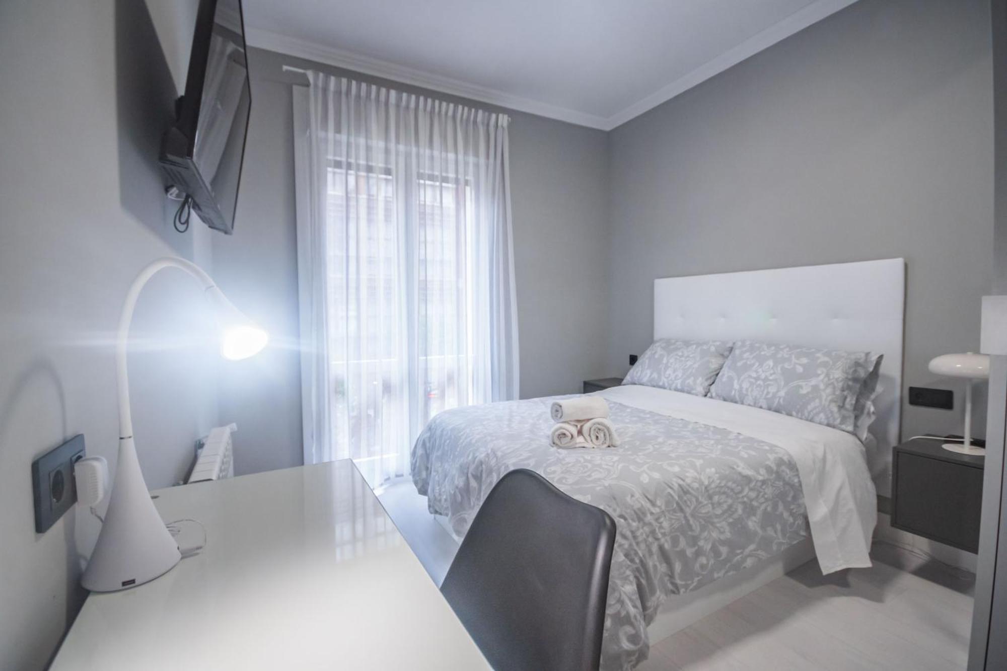 Gran Apartamento 6 Suites Bilbao Center Exteriör bild